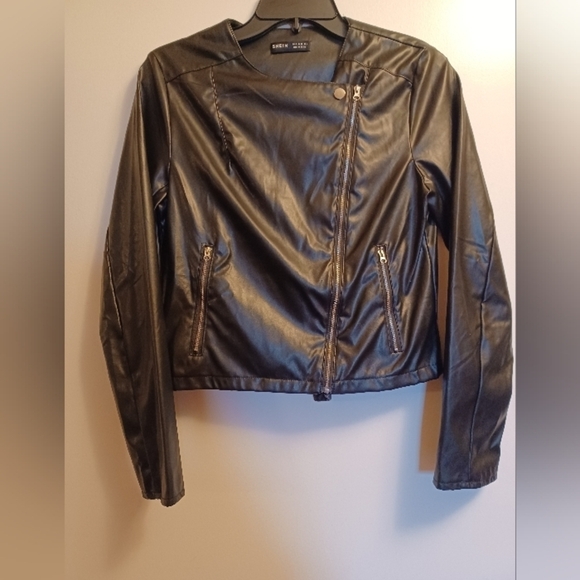 Shein Black Jacket, small size 4. - Picture 3 of 6